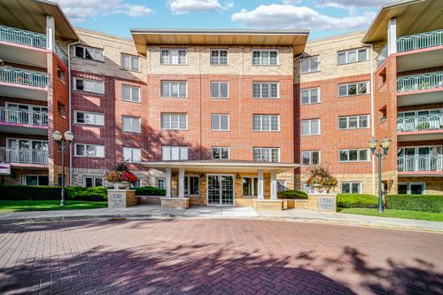 unit-405c-730 Creekside Dr, Mount Prospect, IL, 60056-6381 | Card Image