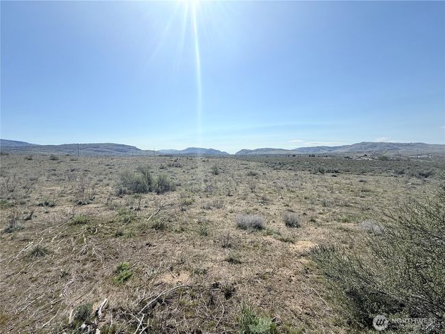 74 Us Highway 97, Home with 0 bedrooms, 0 bathrooms and null parking in Omak WA | Image 7