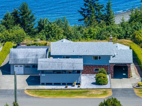 6348 Eagles Dr, Courtenay, BC, V9J1V4 | Card Image