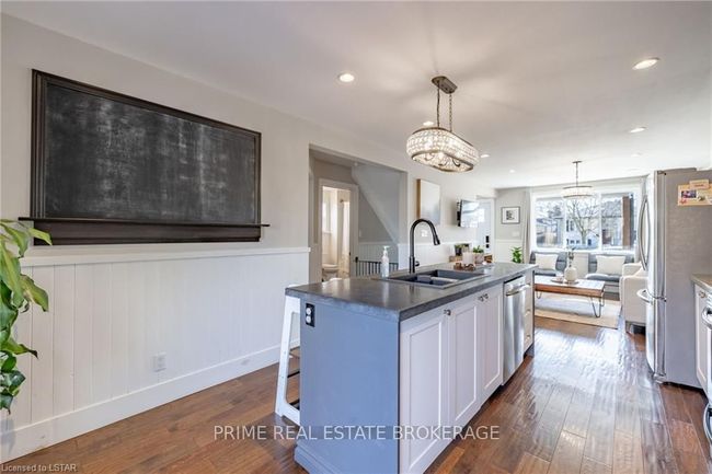 432 Forest Lawn Ave, House other with 3 bedrooms, 0 bathrooms and 5 parking in London ON | Image 18