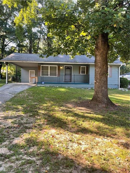 2744 Marco Dr Nw, Atlanta, GA, 30318-3352 | Card Image