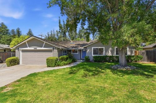 18961 Fernbrook Ct, Saratoga, CA, 95070-3424 | Card Image