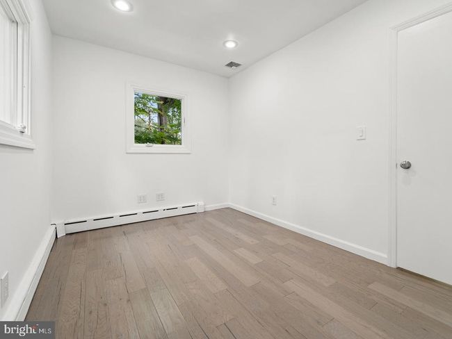 84 S Valley Rd, House other with 3 bedrooms, 2 bathrooms and null parking in Lincoln Park NJ | Image 21