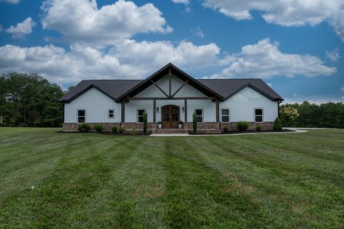 1405 Turnpike Rd, Summertown, TN, 38483-7243 | Card Image