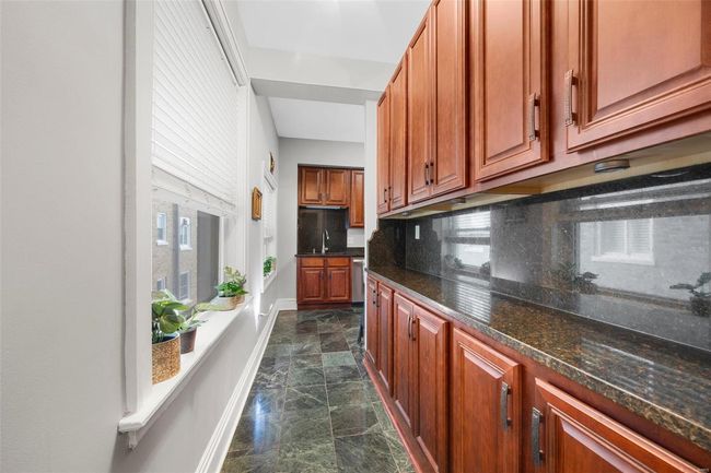 APT-403 - 701 S Skinker Blvd, Condo with 3 bedrooms, 2 bathrooms and null parking in Saint Louis MO | Image 6