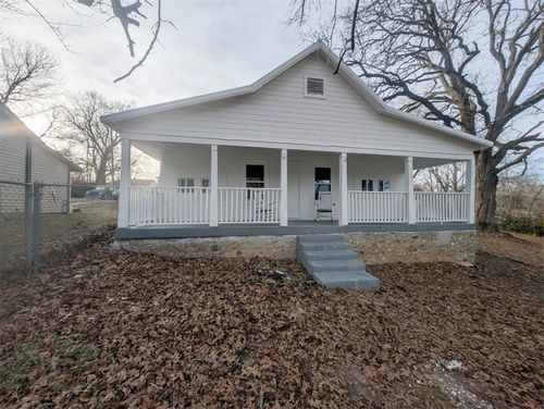 710 N Rowland St, Harrison, AR, 72601-3740 | Card Image