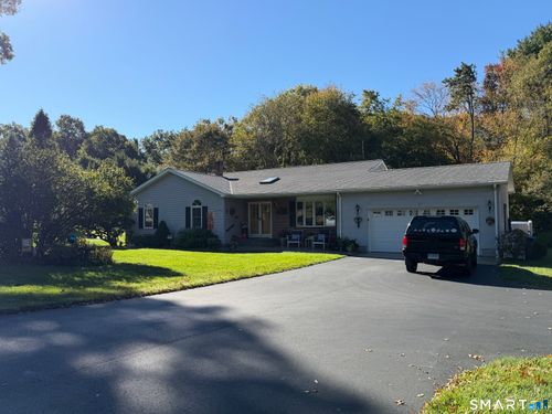 17 Vezina Dr, Killingly, CT, 06239-4229 | Card Image
