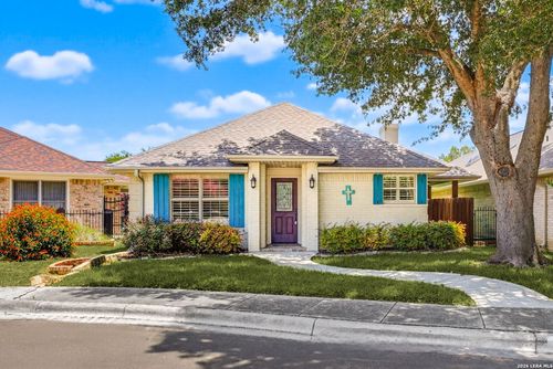 2333 Essex Grace, New Braunfels, TX, 78130-8803 | Card Image