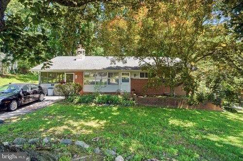 811 Ridley Creek Dr, MEDIA, PA, 19063-5029 | Card Image