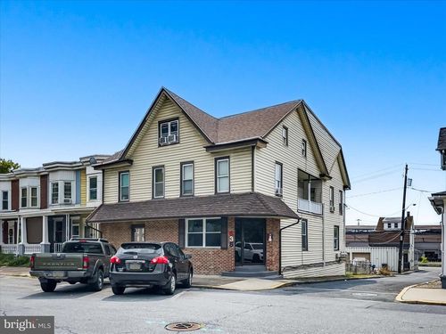 638 S 2nd St, STEELTON, PA, 17113-2941 | Card Image