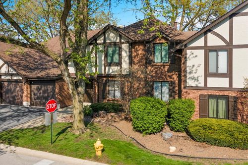 64b-11301 Sycamore Ln, Palos Hills, IL, 60465-2575 | Card Image