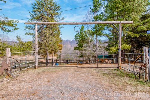 508 Liles Ln, Hiddenite, NC, 28636 | Card Image