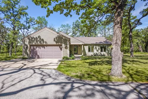 W347S7567 Sprague Rd, Eagle, WI, 53119-1334 | Card Image