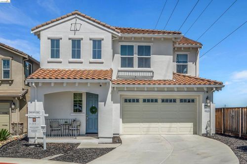 2754 Lily Ct, Antioch, CA, 94531-6378 | Card Image