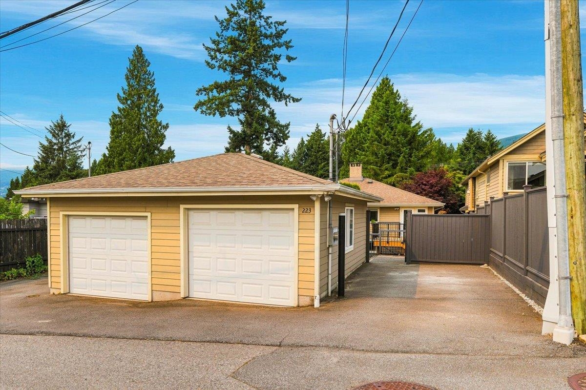 Residential in North Vancouver 3