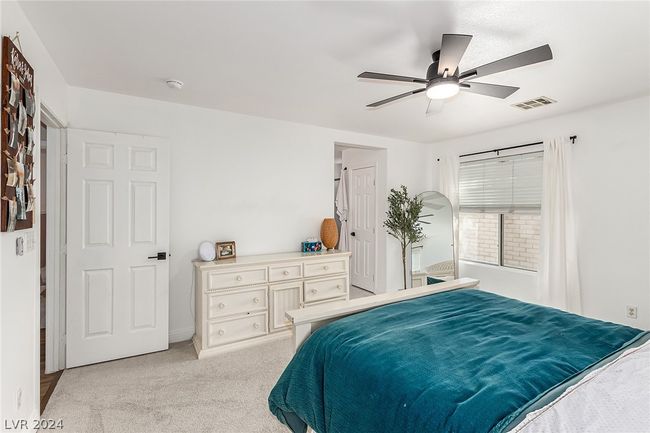 7805 Falling Pines Pl, House other with 4 bedrooms, 3 bathrooms and null parking in Las Vegas NV | Image 31