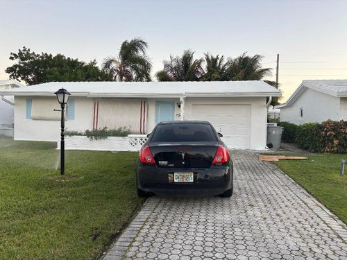 360 Leisure Blvd, Pompano Beach, FL, 33064-3232 | Card Image