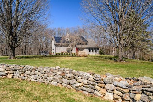 29 Farm Rd, Sherman, CT, 06784-1323 | Card Image