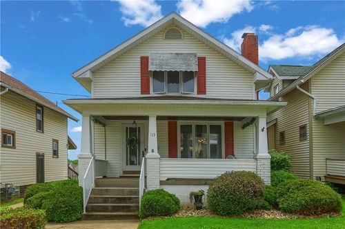 113 Orchard Ave, Ellwood City, PA, 16117-1049 | Card Image