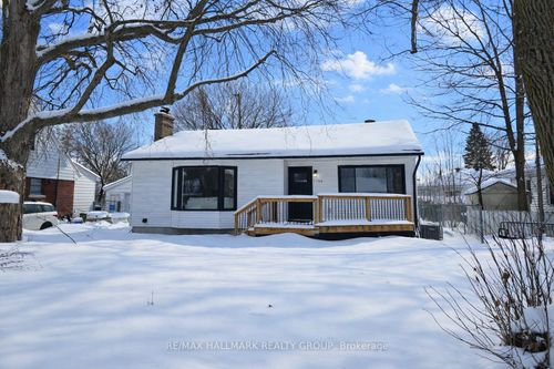 1796 Saunderson Dr, Ottawa, ON, K1G2C2 | Card Image