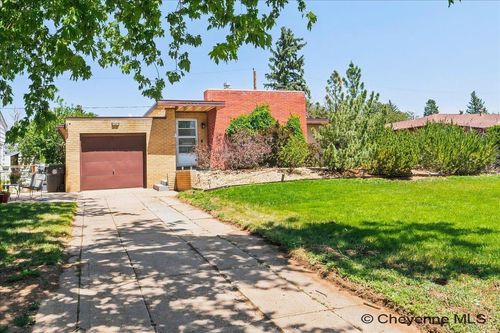 2768 Olive Dr, Cheyenne, WY, 82001 | Card Image