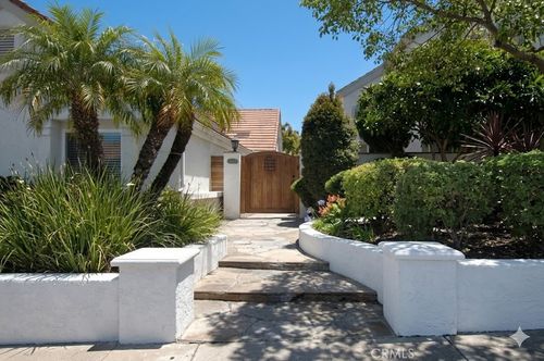 29772 Running Deer Ln, Laguna Niguel, CA, 92677-2025 | Card Image