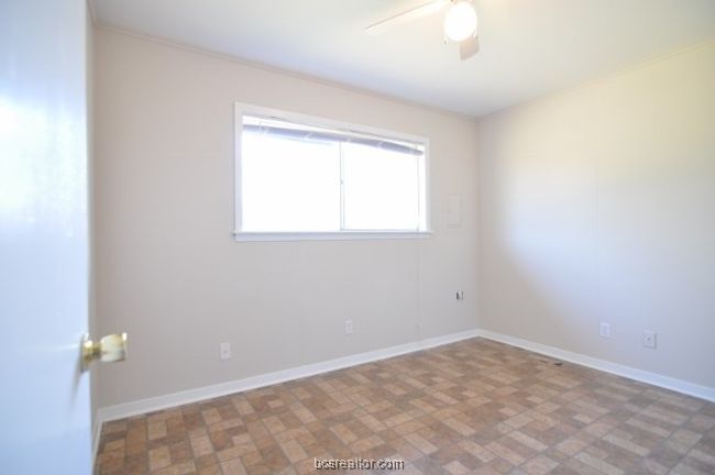 APT-11 - 16567 Fm 2154 Rd, Home with 2 bedrooms, 1 bathrooms and null parking in College Station TX | Image 10