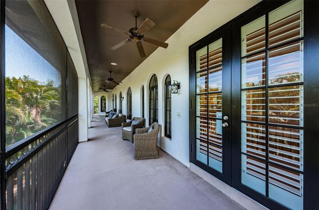 147 Bay Point Dr Ne, House other with 4 bedrooms, 4 bathrooms and null parking in St Petersburg FL | Image 59