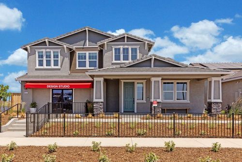 8427 Kyler Rd, Elk Grove, CA, 95757-5061 | Card Image