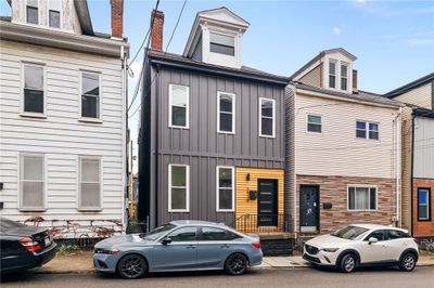 3930 Howley St, House other with 3 bedrooms, 2 bathrooms and 2 parking in Lawrenceville PA | Image 3