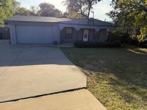 413 W Kennedale Pkwy, Kennedale, TX, 76060-4617 | Card Image