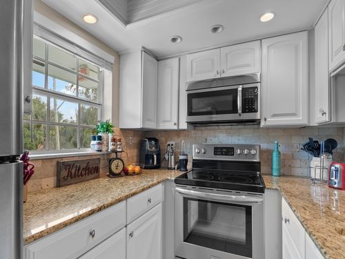 201a-1901 Indian River Blvd, Vero Beach, FL, 32960-4263 | Card Image