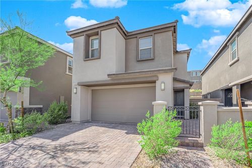 12549 Lylan Ridge St, Las Vegas, NV, 89138-6190 | Card Image
