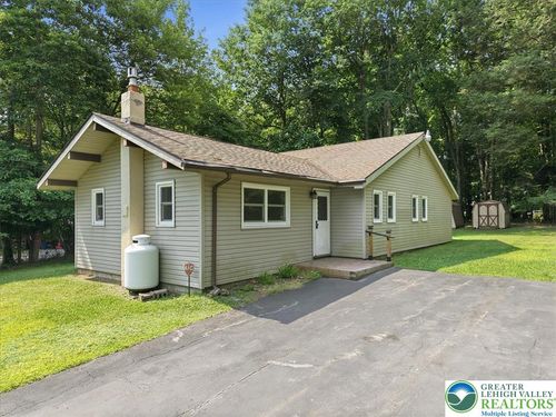 118 Wild Cherry Rd, East Stroudsburg, PA, 18301-8386 | Card Image