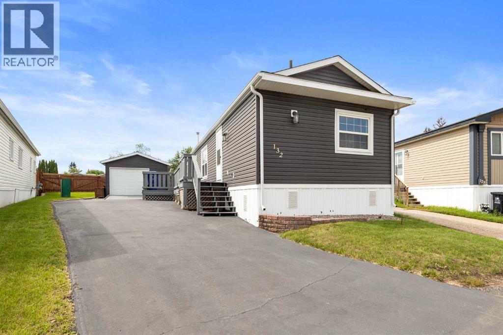 Residential in Fort McMurray 4