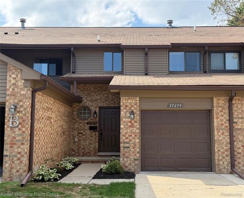 4-37275 Glenbrook Dr, Clinton Township, MI, 48036-2409 | Card Image