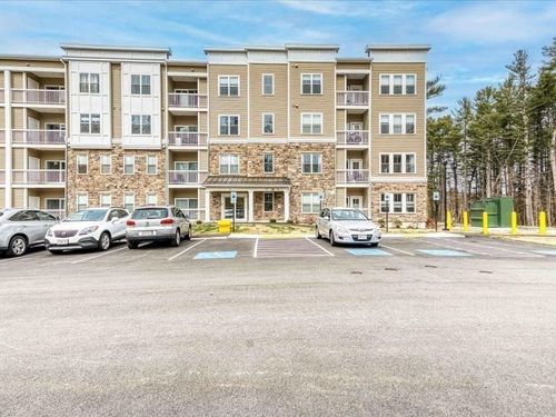 unit-402-2 Winslow Ln, North Grafton, MA, 01536-2120 | Card Image