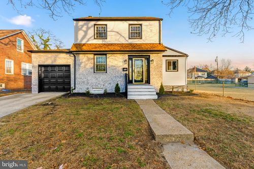 517 Greenwich Ave, PAULSBORO, NJ, 08066-1166 | Card Image