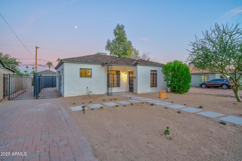 2227 N 16th Ave, Phoenix, AZ, 85007-1408 | Card Image