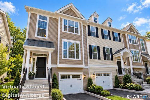 10-10 Moorland Dr, Danbury, CT, 06810-1513 | Card Image