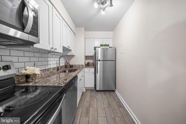 APT-204 - 2214 Washington Ave, Condo with 2 bedrooms, 1 bathrooms and null parking in SILVER SPRING MD | Image 9