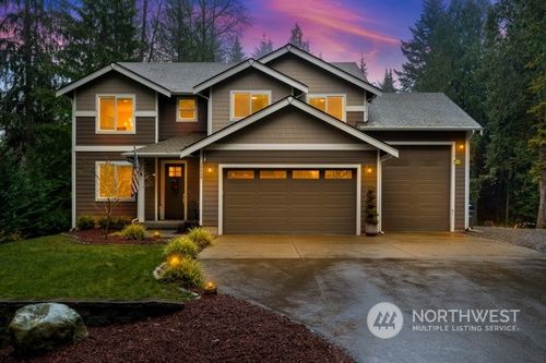 12430 168th Street Ne, Arlington, WA, 98223 | Card Image