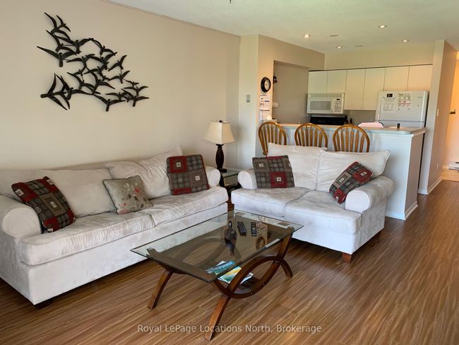 347 Mariners Way, Condo with 2 bedrooms, 2 bathrooms and 2 parking in Collingwood ON | Image 7