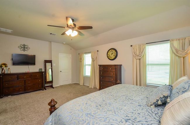 Another view of the Master bedroom! | Image 16