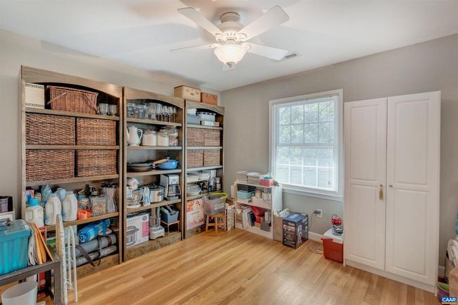 APT-4 - 2421 Barracks Pl, Condo with 2 bedrooms, 1 bathrooms and null parking in CHARLOTTESVILLE VA | Image 9