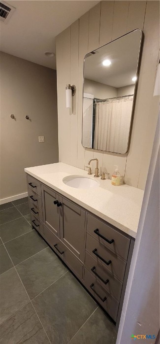 700 Swan Point Marina Rd, House other with 3 bedrooms, 3 bathrooms and null parking in Seadrift TX | Image 26