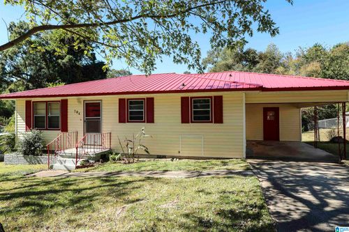 704 Olga Anne Dr, WEAVER, AL, 36277-4850 | Card Image