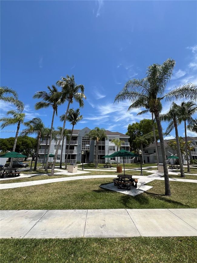 APT-303 - 8640 Sw 212 Th St, Condo with 2 bedrooms, 2 bathrooms and null parking in Cutler Bay FL | Image 19