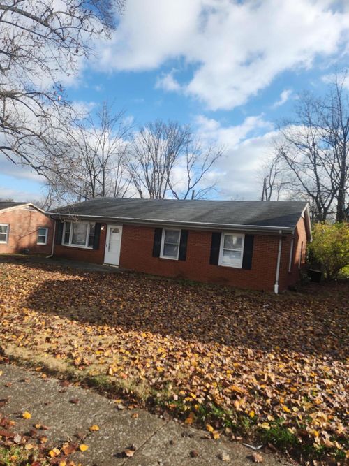 3832 Walhampton Dr, Lexington, KY, 40517-1639 | Card Image