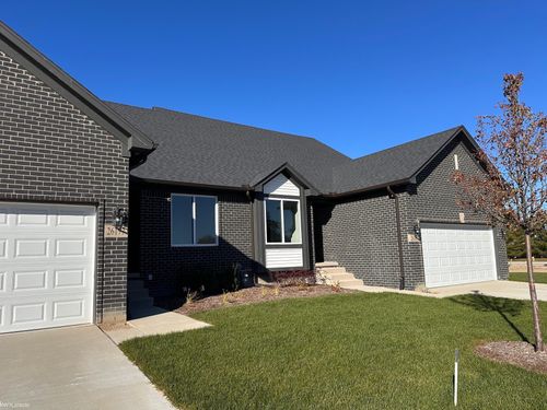 26185 Juliagrove Lane, Chesterfield Township, MI, 48051 | Card Image